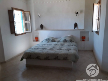 L 136 -                            Sale
                           Villa avec piscine Djerba